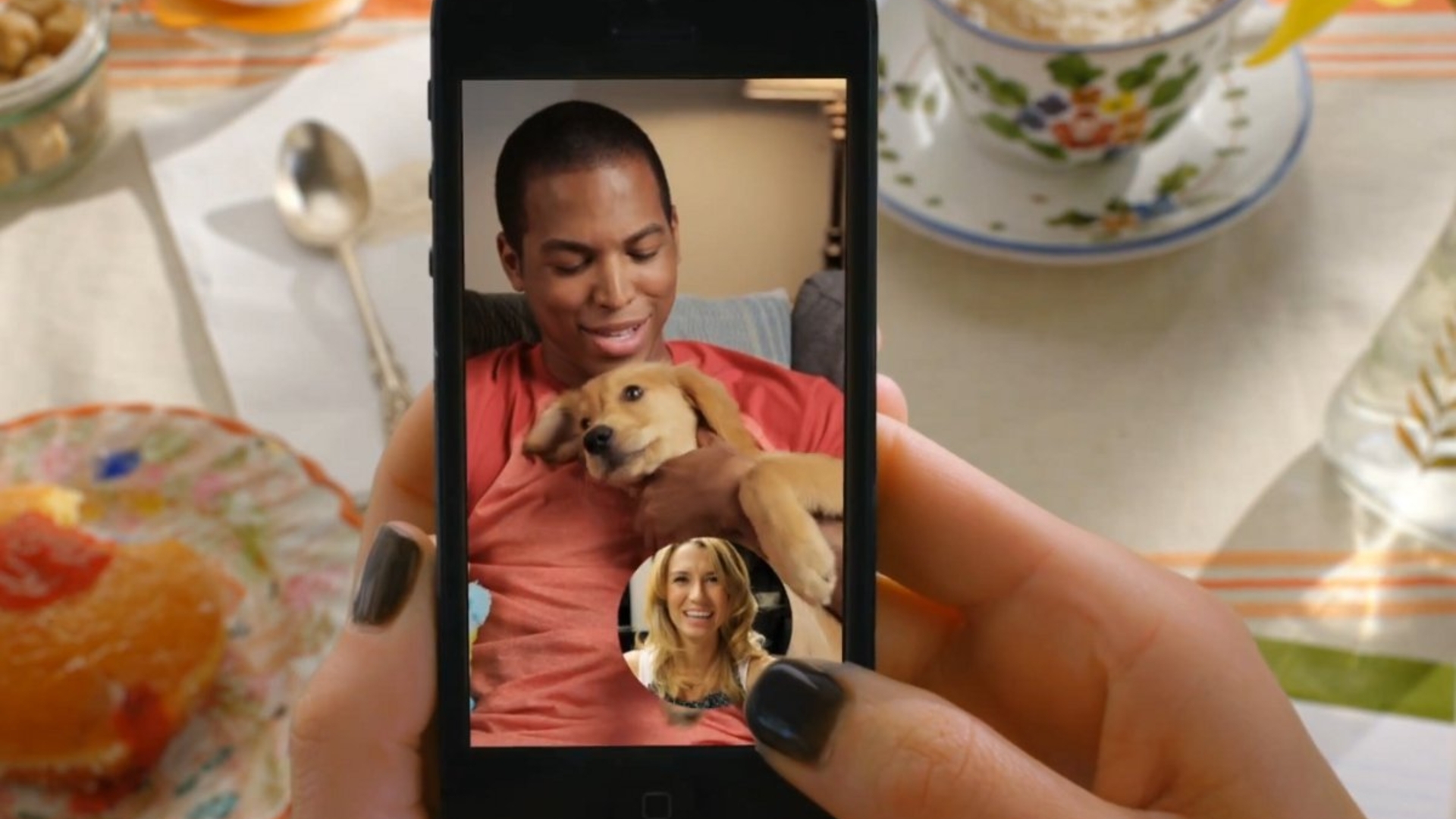 Die neue Version von Snapchat bietet auch eine Video-Chat-Funktion