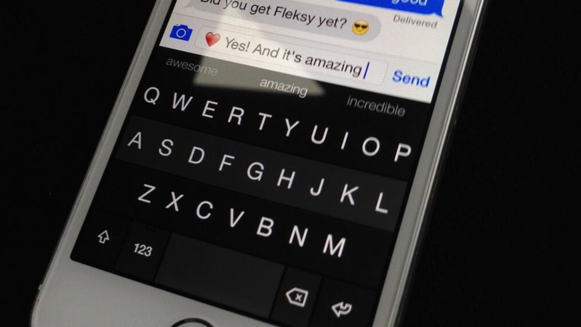 Fleksy ist eine der ersten Tastatur-Alternativen für iOS 8