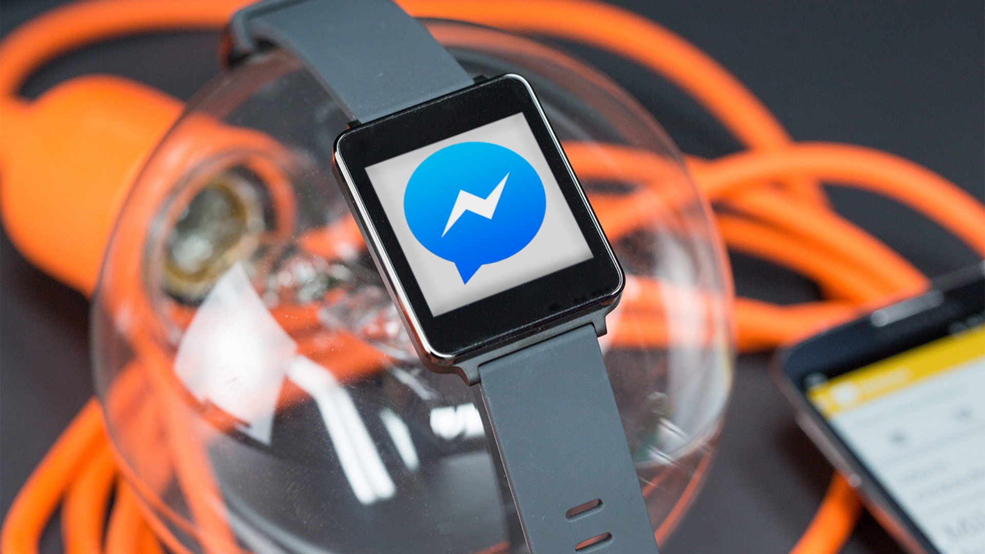 Die Beta-Version des Facebook Messengers erlaubt es Euch, Antworten über eine Smartwatch zu diktieren.