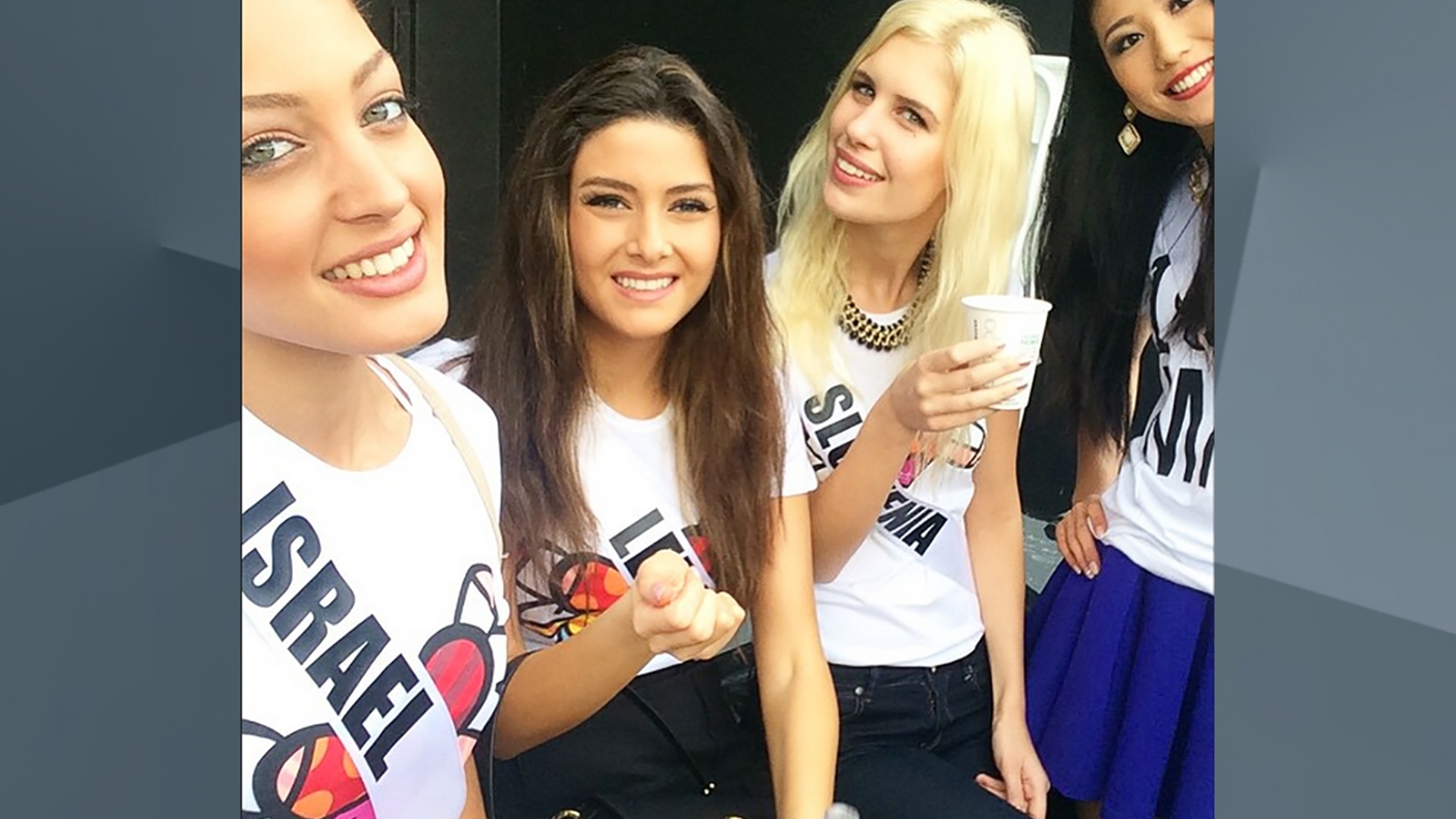 Miss Libanon, Miss Israel, Miss Slowenien und Miss Japan (v. li.)