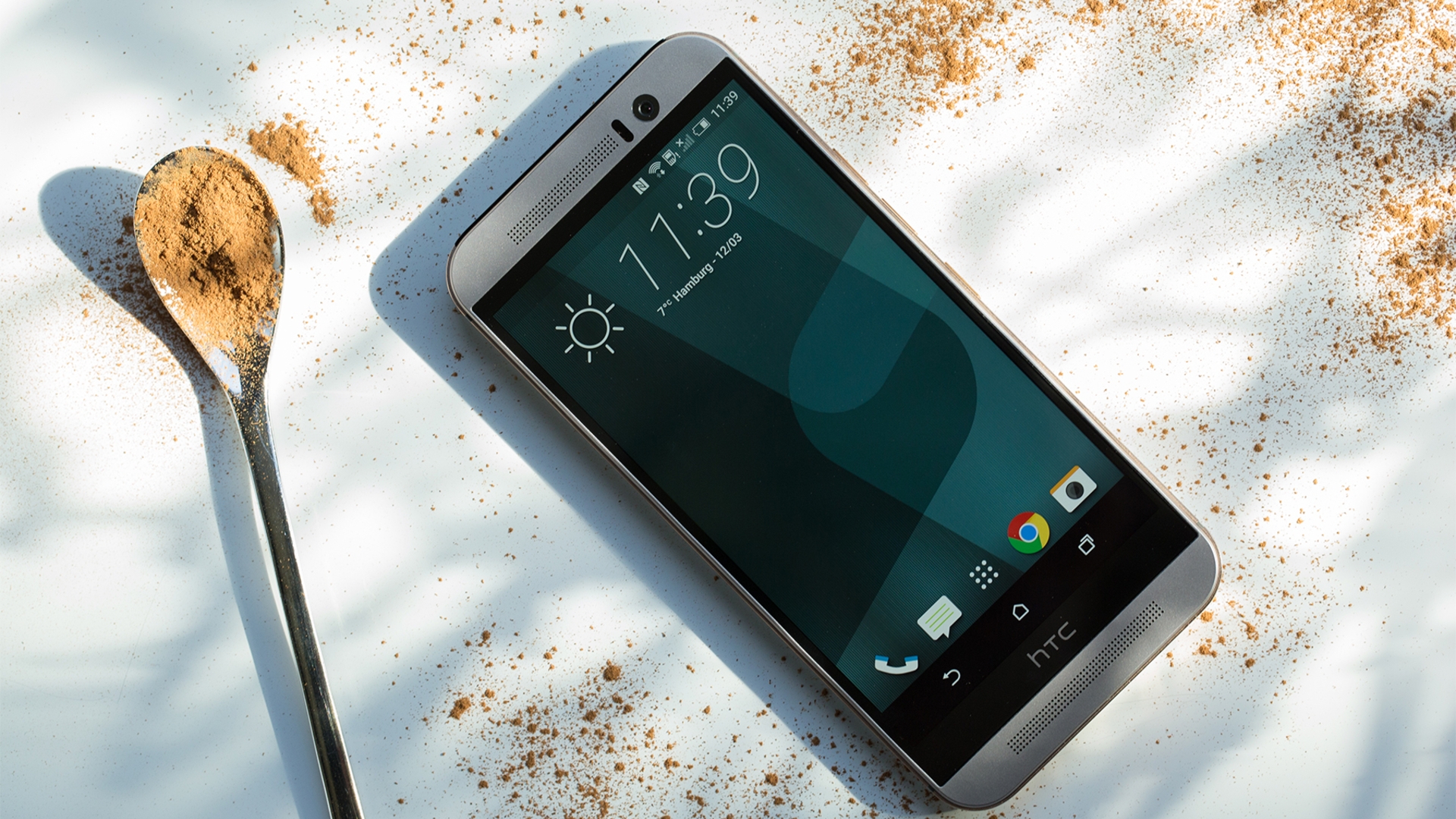 HTC One M9