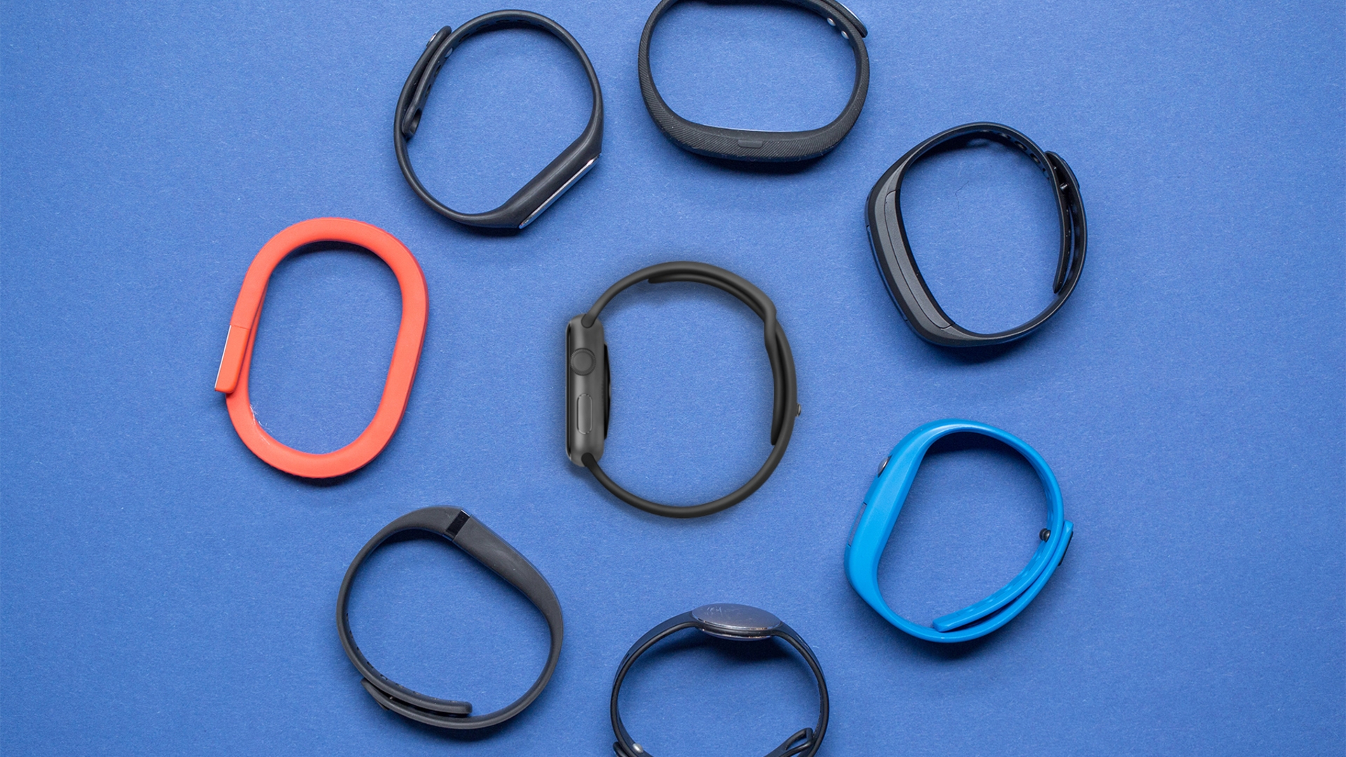 Smartwatch, Fitnesstracker oder doch lieber eine Sportuhr? Unser Wearable-Guide hilft weiter.