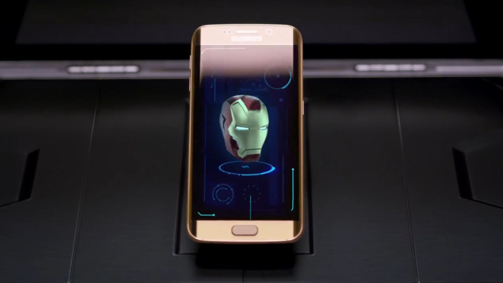 Samsung tut sich in seinem Galaxy S6-Clip mit den Avengers zusammen