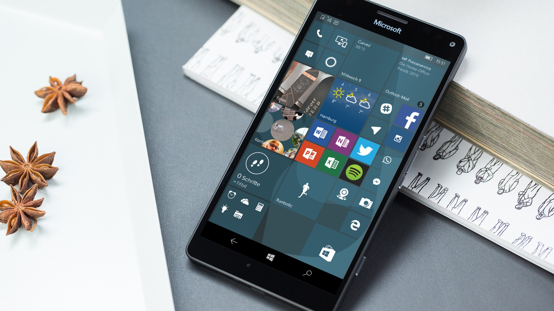 Eine Woche mit Windows 10 Mobile: Mein Startbildschirm.