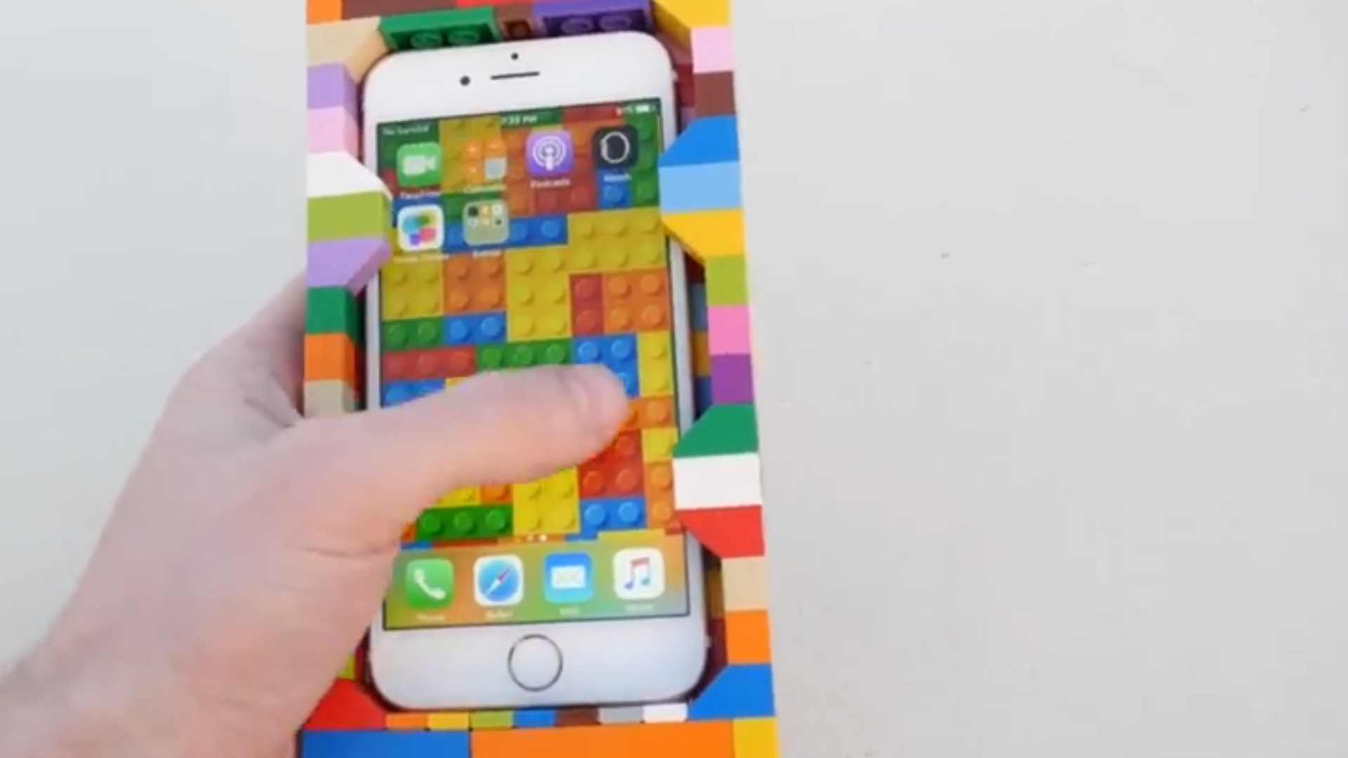 iPhone 6s Lego Case Droptest