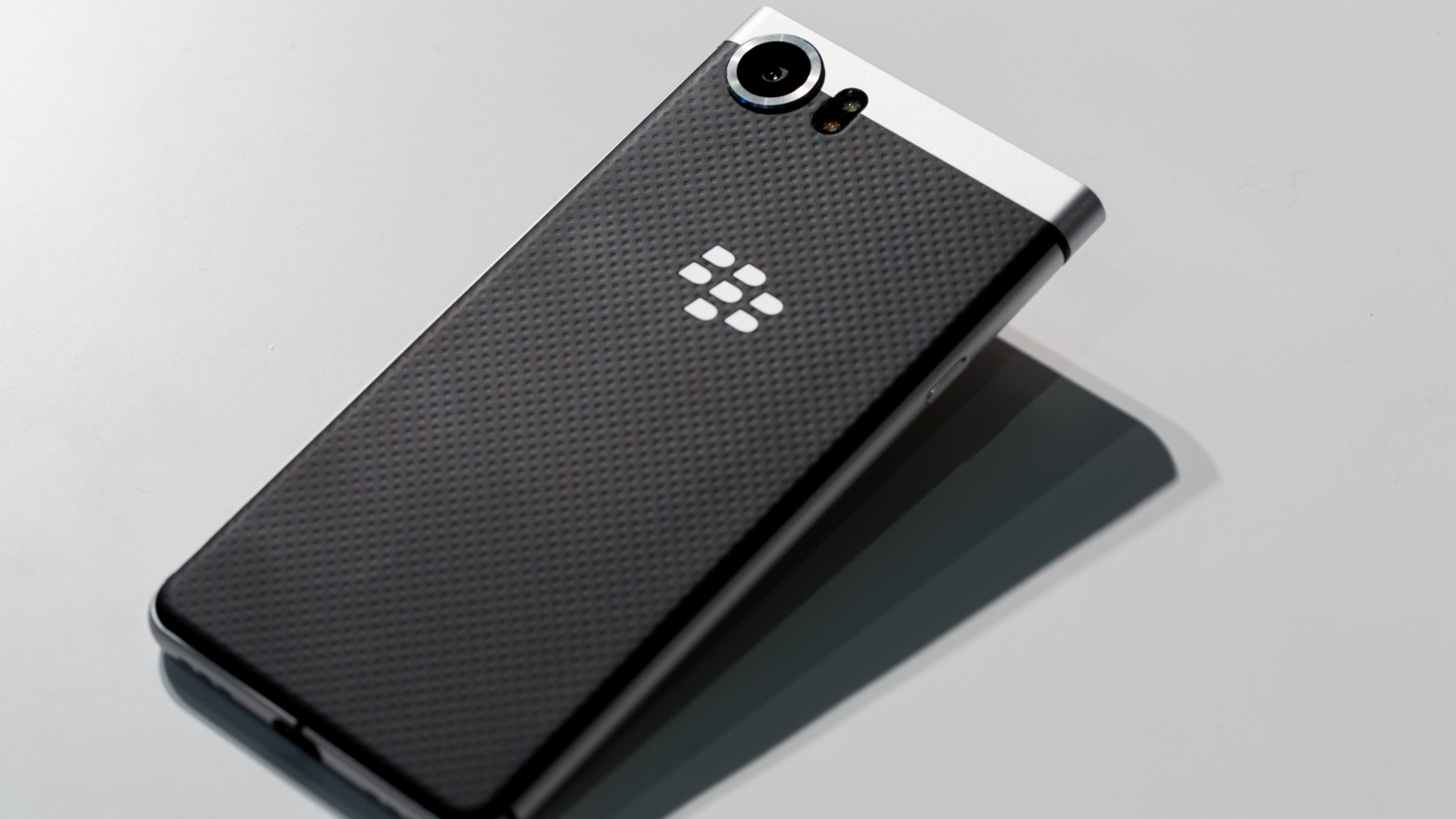 Blackberry KeyOne