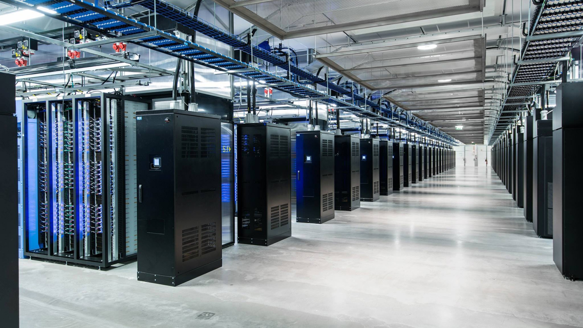 Facebook Data Center