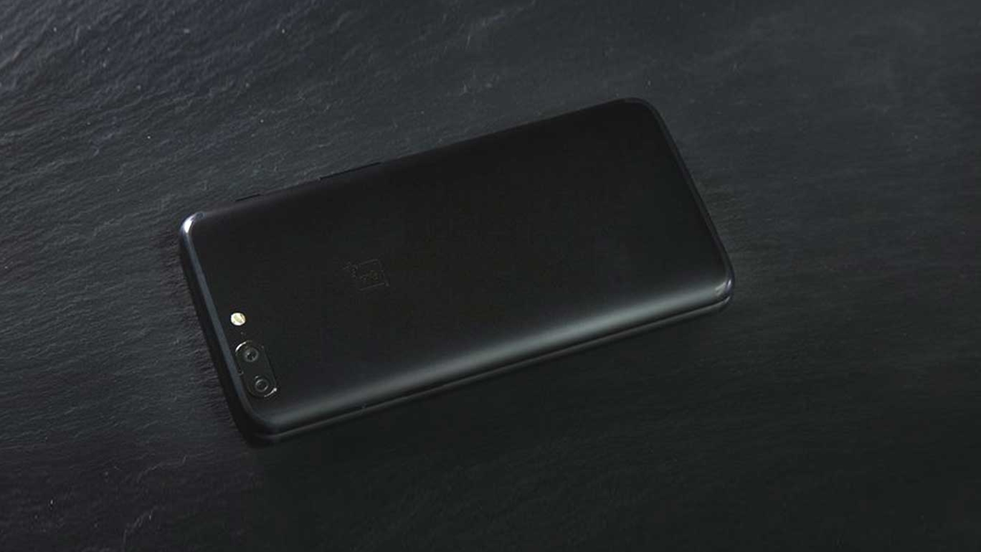 Das OnePlus 5T ist offenbar so groß wie das OnePlus 5