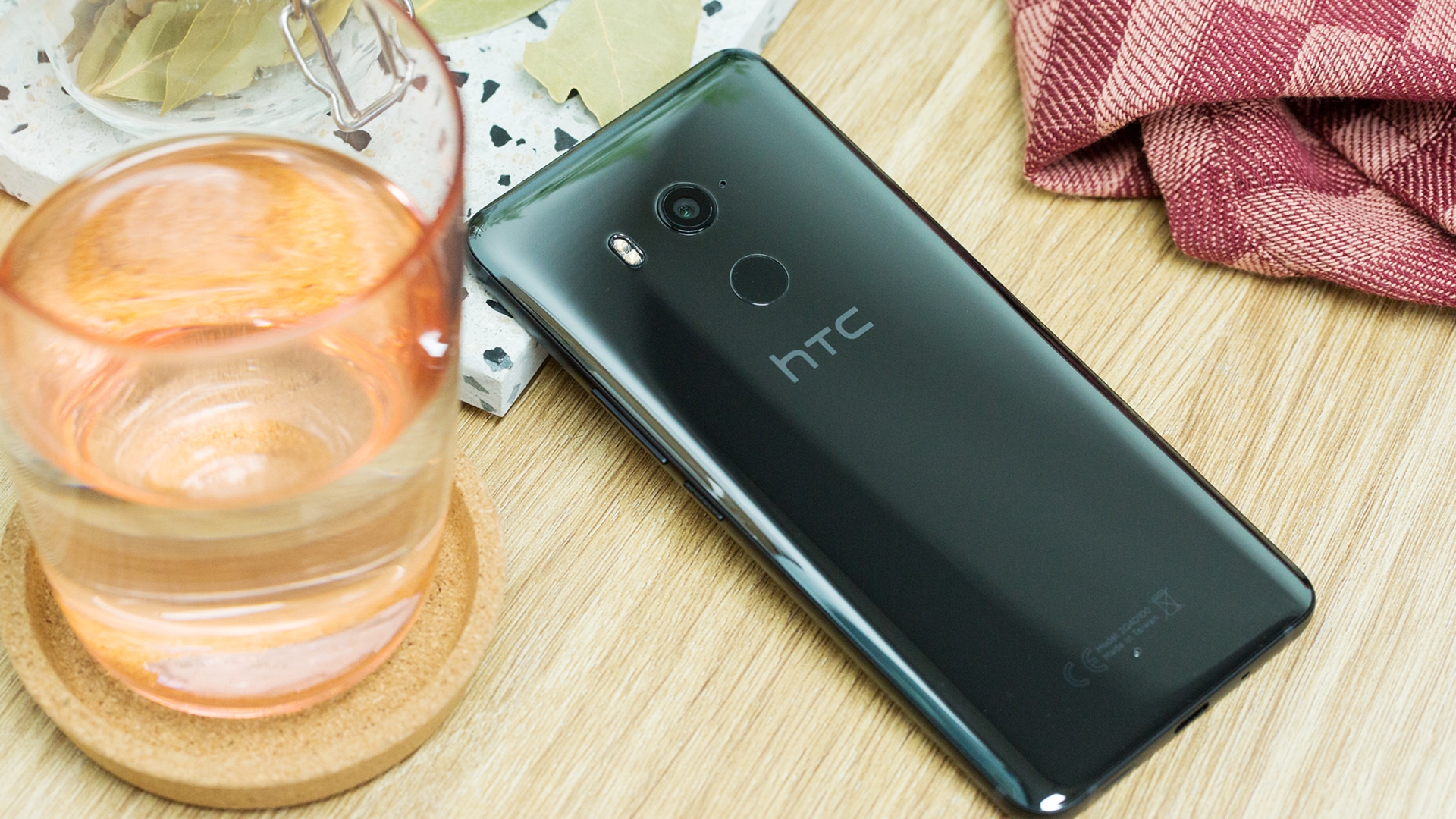 HTC U11 Plus