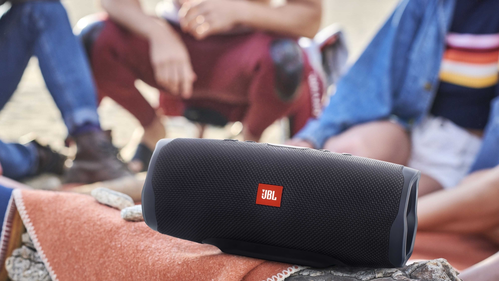 Der JBL Charge 4