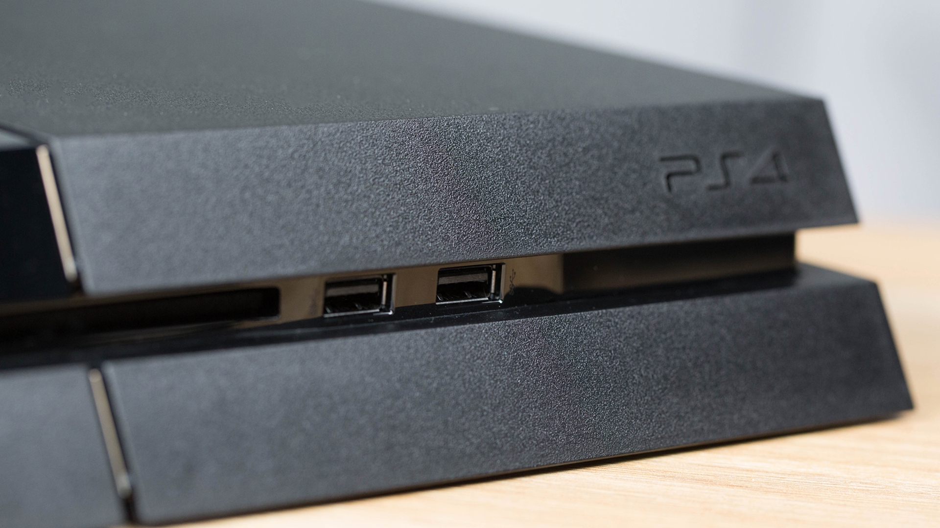 Vorderseite der PlayStation 4