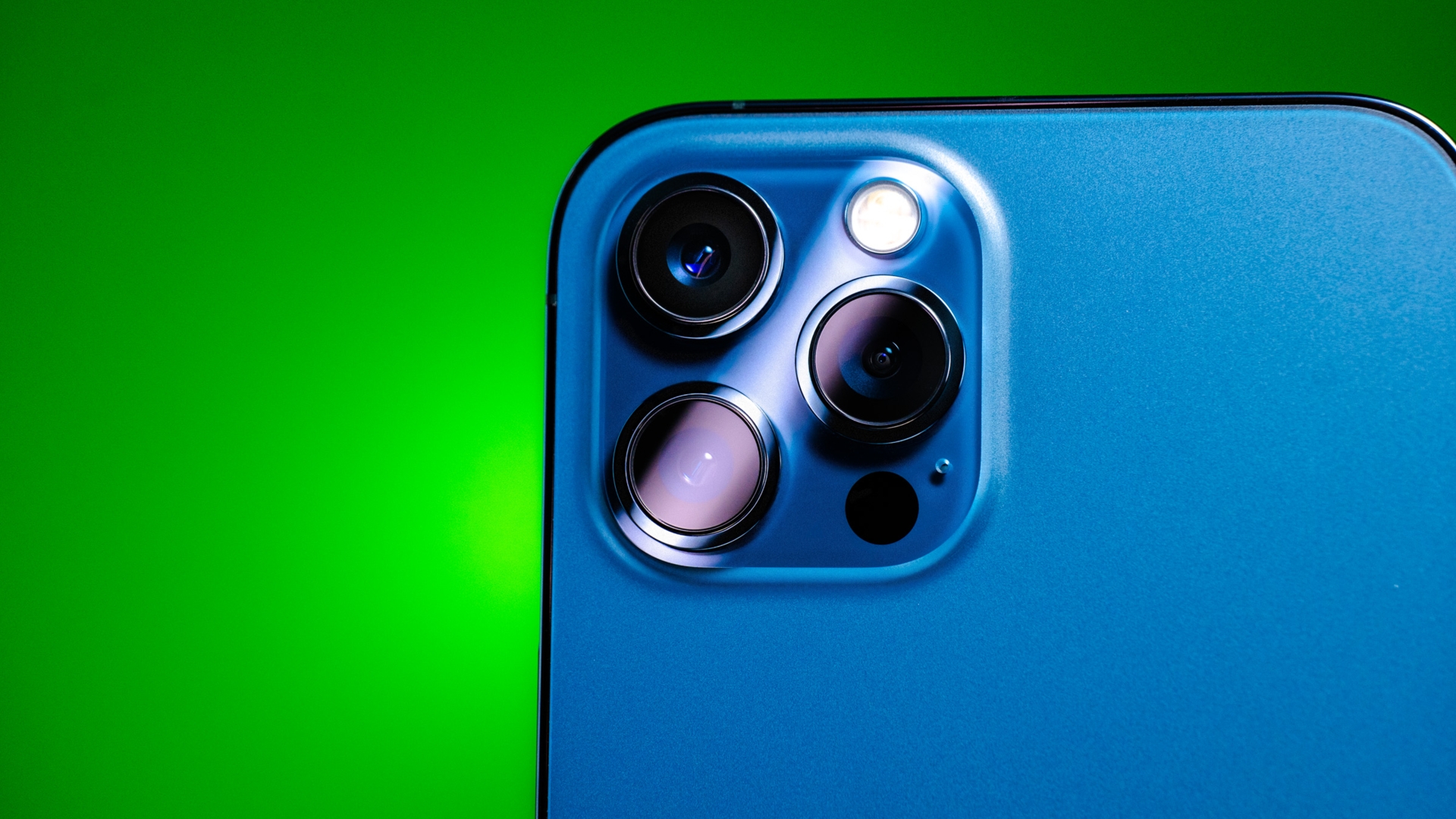 iPhone 12 Pro Max Kamera-Linsen und LiDAR-Sensor