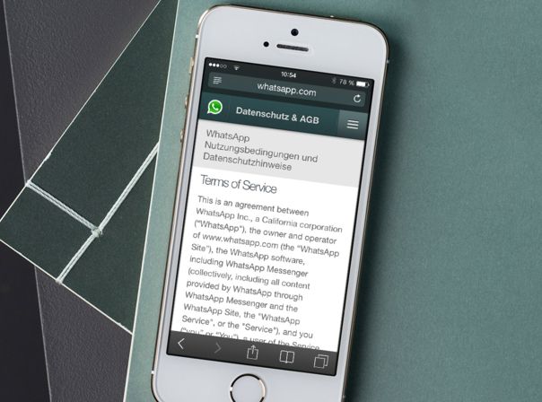 WhatsApp muss seine AGB ins Deutsche übersetzen.