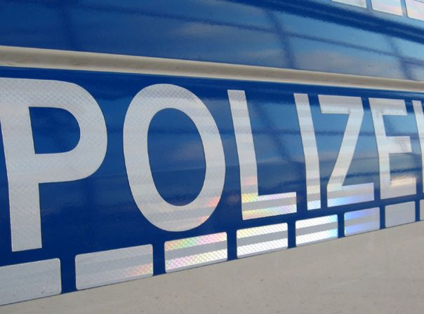 Die Polizei, dein Freund un Twitterer