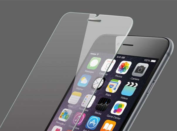 Der Display-Schutz von Patchworks soll das iPhone 6 vor Verbiegen bewahren