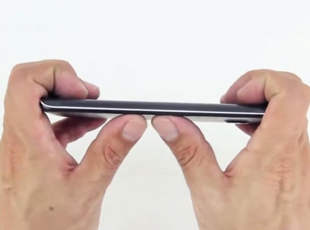 Samsung Galaxy S6 Bend Test