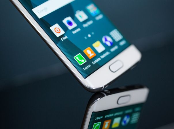 Samsung Galaxy S6 edge: Robust. Aber unkaputtbar?