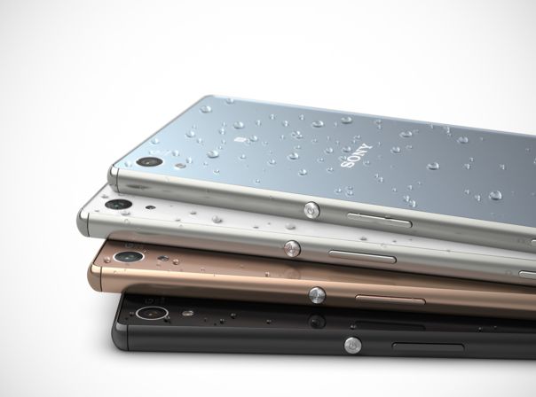 Zum Release im Juli 2015 gibt es das Sony Xperia Z3 Plus zunächst in Schwarz und Weiß