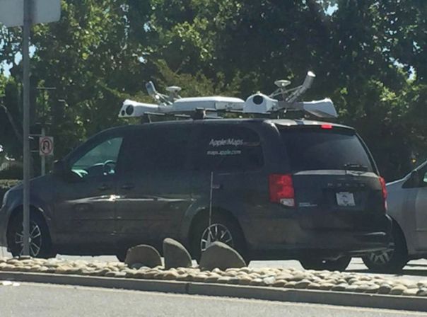 Apple Maps Car