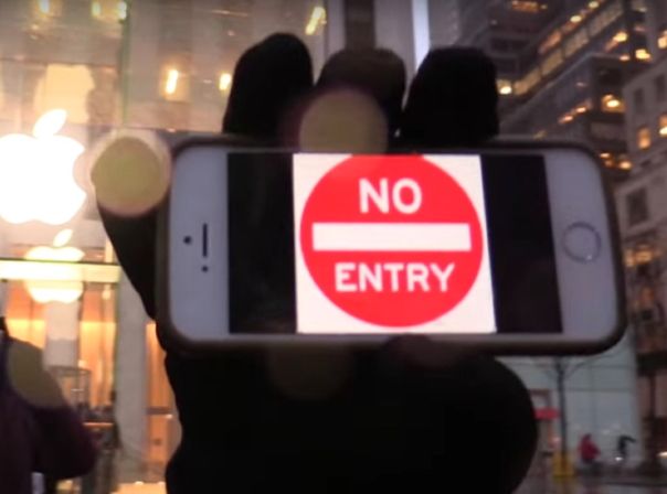 Apple iPhone 5s No Entry Protest