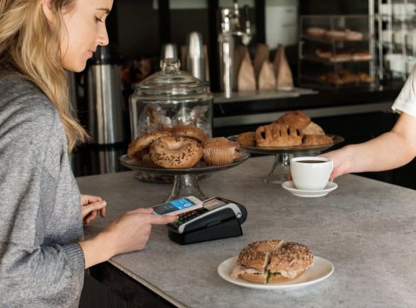 Apple Pay im Cafe