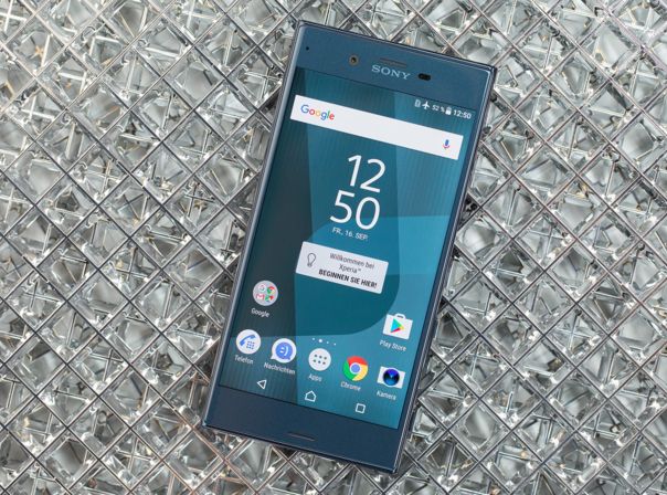 SONY Xperia XZ