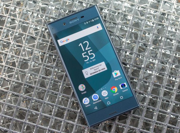 SONY Xperia XZ