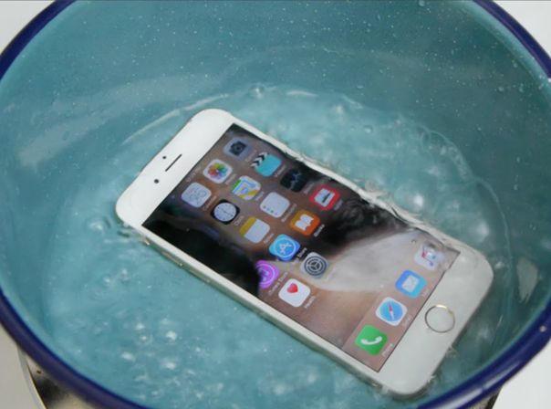 iPhone 6s unter Wasser