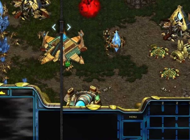 Die alte Grafik von StarCraft (links) wird in der Remastered-Edition (rechts) deutlich verbessert