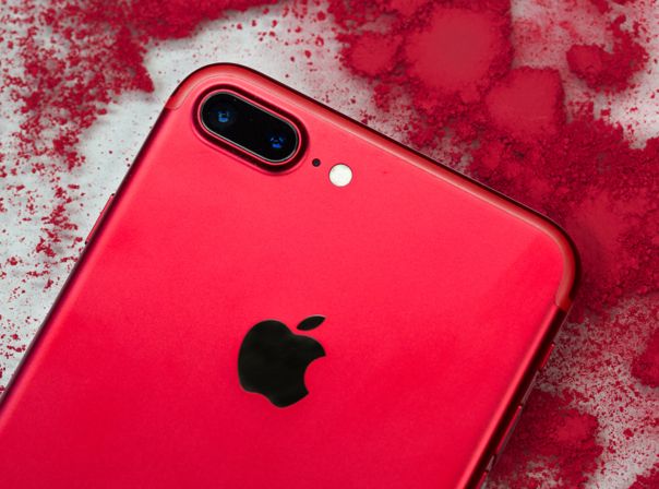 iPhone 7 Plus red