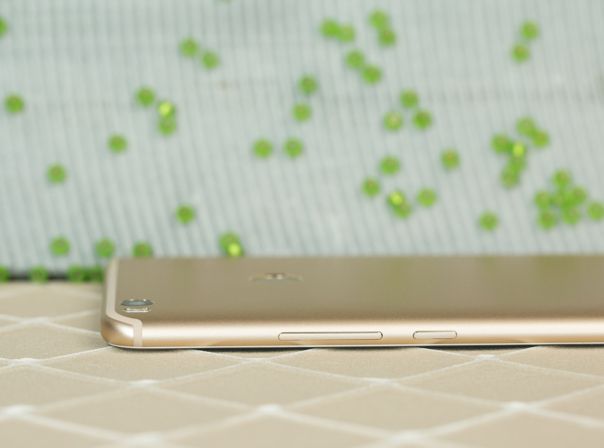 Xiaomi Mi Max 2