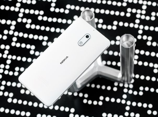 Nokia 6