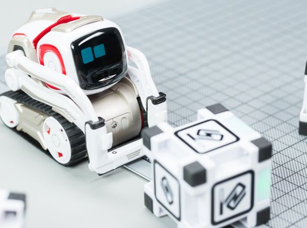 Anki Cozmo