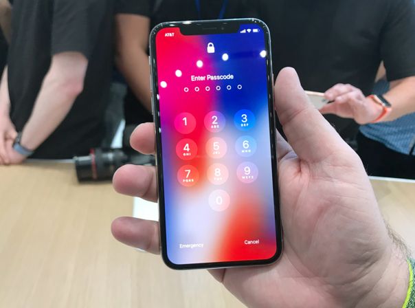 iPhone X