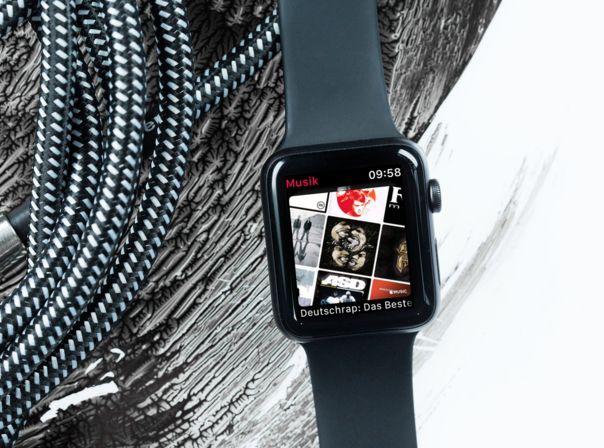 Apple Watch Series 3 Music