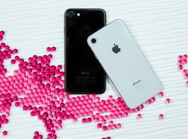 iPhone 8 und iPhone 7 Rückseiten