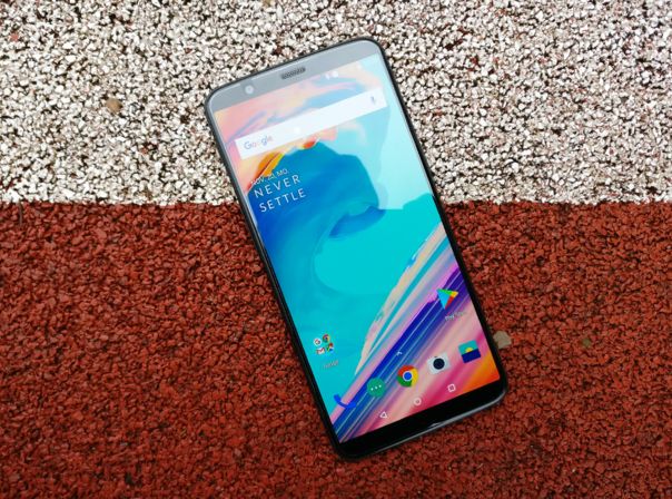 Das OnePlus 5T hat keine Notch