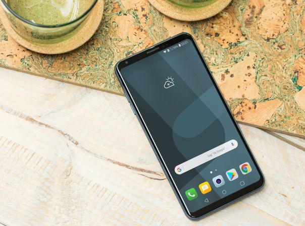 LG V30