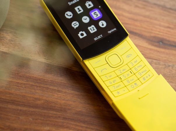 Nokia 8110 4G