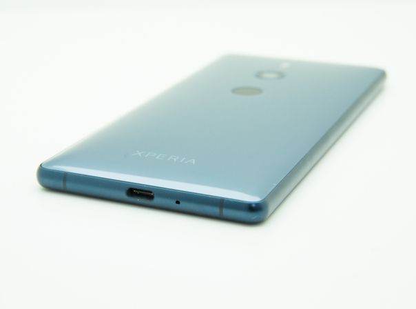 Sony Xperia XZ2