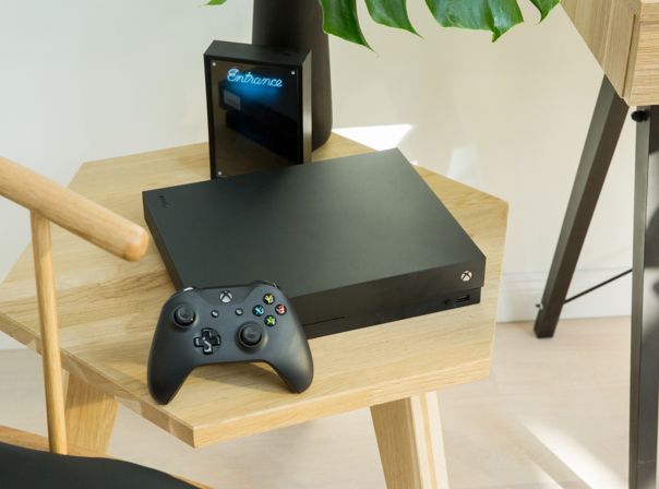 Xbox One X, Konsole, Gaming, Zocken, Spielen