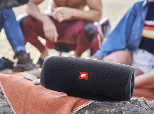 Der JBL Charge 4