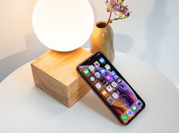 Apple iPhone Xs