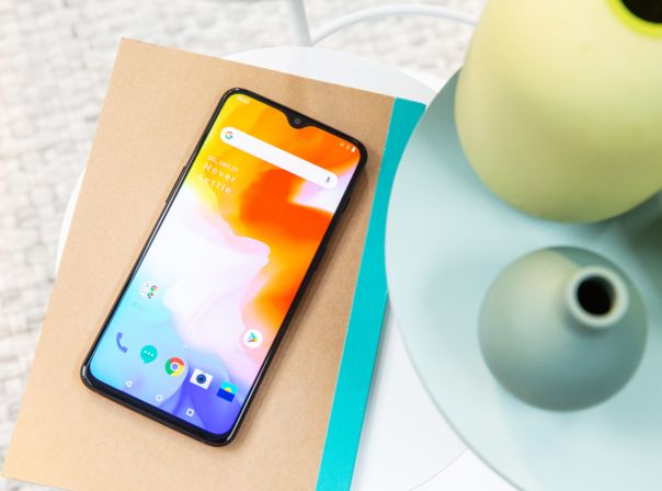 OnePlus 6T wird durch das OnePlus 7 Pro beerbt.