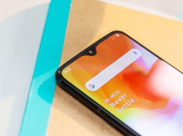 OnePlus 6T Notch