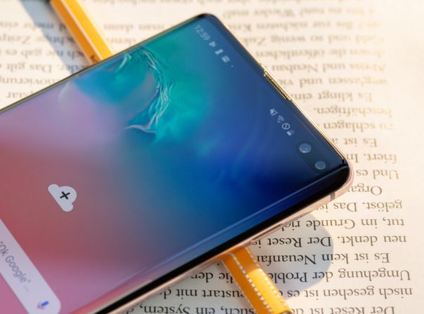 Galaxy S10 Plus Display