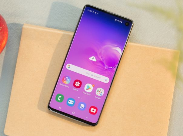 Samsung Galaxy S10: Der Fingerabdrucksensor versteckt sich unter dem Display