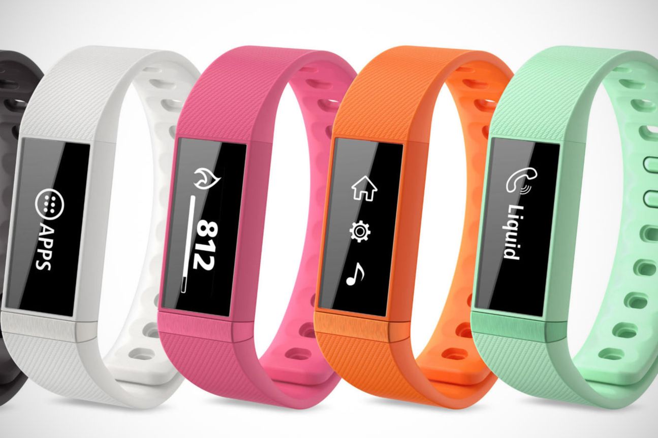 Das Liquid Leap kombiniert Funktionen einer Smartwatch mit denen eines Fitnesstrackers.