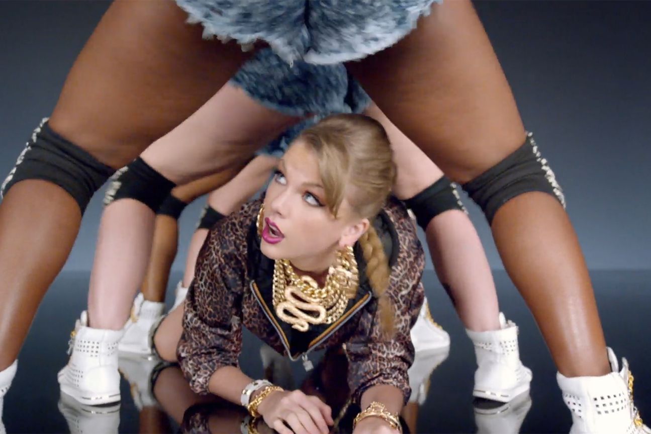 Taylor Swift "Shake it off"