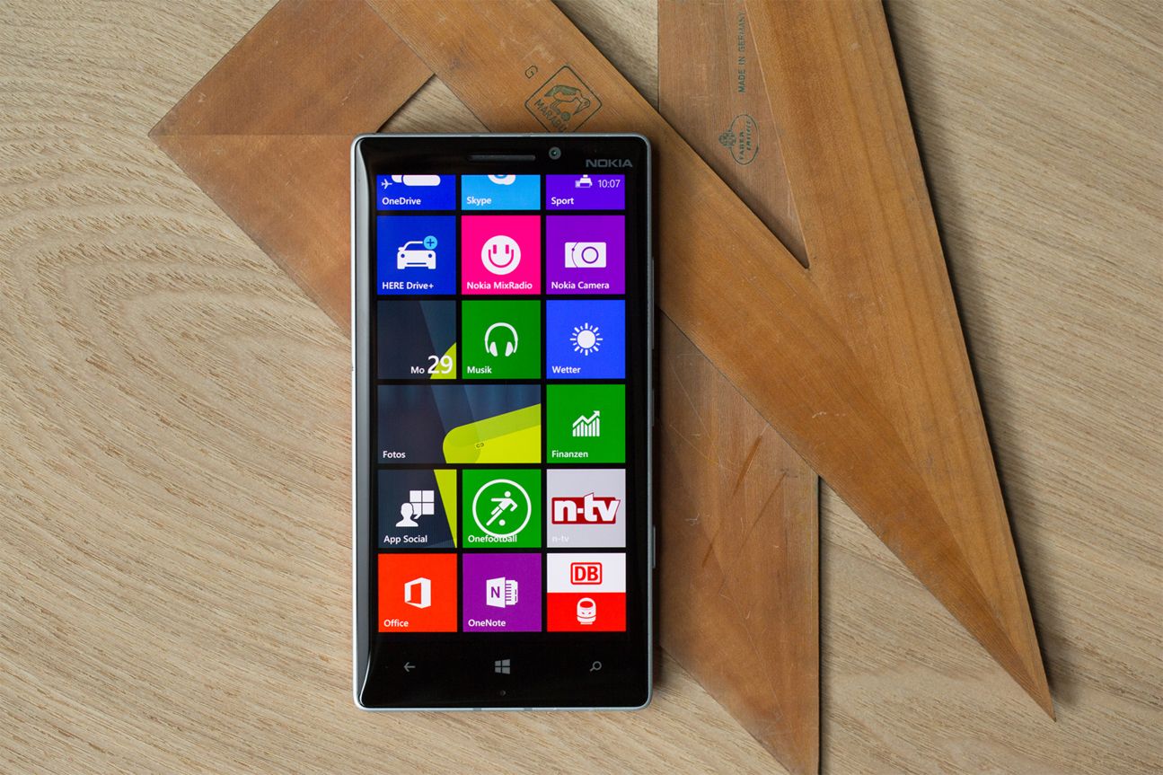 Nokia Lumia 930